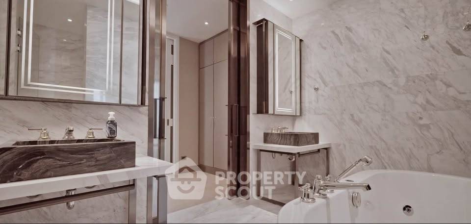 รูป คอนโด 6 ห้องนอน โครงการ The Residences At Mandarin Oriental, Bangkok ใกล้ BTS สะพานตากสิน (ID 2992158) - รูปที่ 23/31