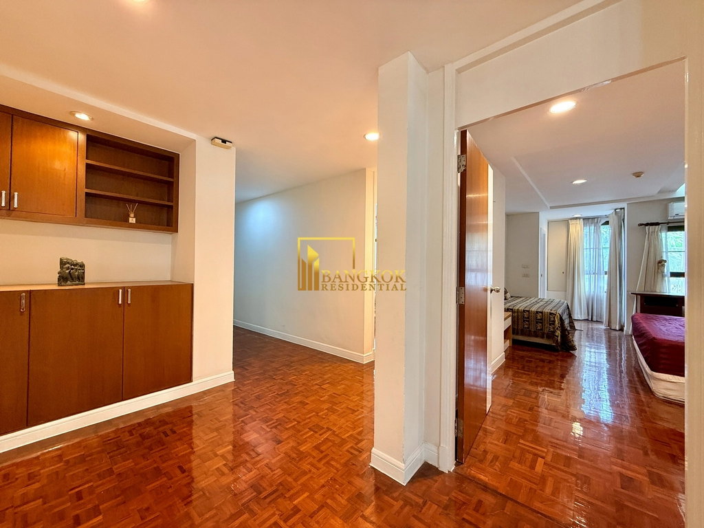 picture Expansive 3 Bedroom Apartment For Rent in Phrom Phong - BR20791AP - 11/35