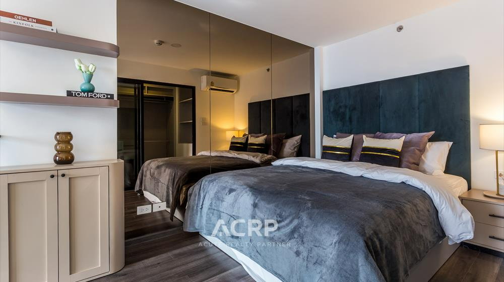 picture For Sale KnightsBridge Space Ratchayothin Duo Space|High Floor|0 m.from BTS Phahonyothin - 6/21