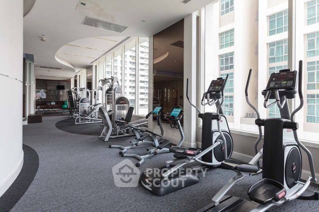 picture High-Floor 2-BR 92 Sqm At Q Langsuan Near BTS Ratchadamri (300m) (ID 822434) - 4/10