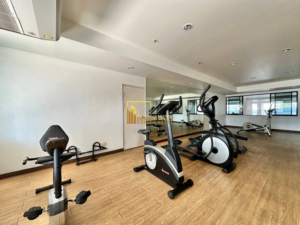 picture Baan Prompong | Spacious 2 Bed Condo in Phrom Phong - BR19419CD - 23/30