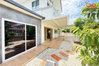 listing thumbnail image 12