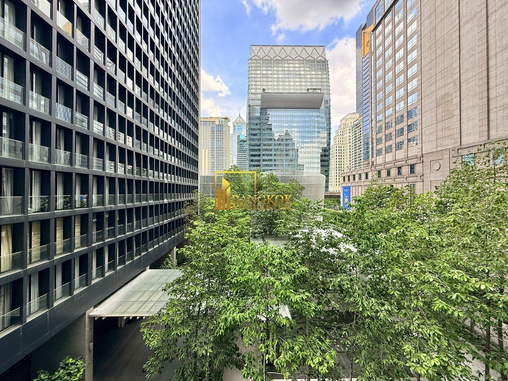 รูป Noble Ploenchit | Refined 2 Bed Condo For Rent Next to BTS - BR61534CD - รูปที่ 12/29