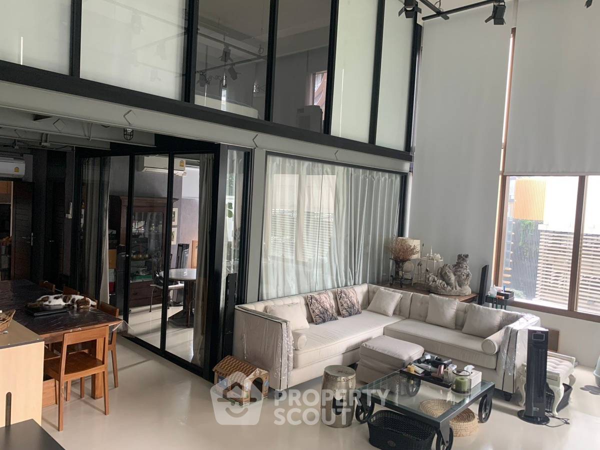 รูป คอนโด 3 ห้องนอน ขาย The Emporio Place ชั้น 5 ใกล้ BTS พร้อมพงษ์ (ID 1057419) - รูปที่ 3/27