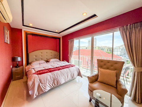 New Nordic VIP 6 Sea View Studio Condo for Sale Pratumnak