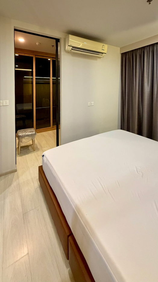 รูป *** ให้เช่าคอนโด : ไลฟ์ อโศก ห้องสวย เฟอร์ครบบิวท์อิน Walk-in Closet ใกล้MRT เพชรบุรี และแอร์พอร์ตลิ้งค์มักกะสัน (Life Asoke) *** - รูปที่ 11/14