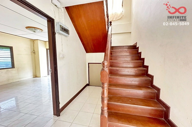 รูป ขายบ้านเดี่ยว 2 ชั้น ขายถูก ใกล้สนามบินสุวรรณภูมิ ม.เลคการ์เด้นทาวน์นี หลวงแพ่ง - ลาดกระบัง - รูปที่ 3/11