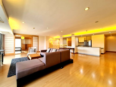 เช่ากิจการ ถนนสาทรเหนือ : Spacious 3 Bedroom Apartment Next to Lumpini Park - BR0394AP