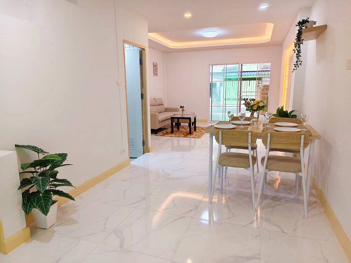 รูป บ้านสวย พร้อมอยู่ #หมู่บ้านร่มเงาไม้ บางบัวทอง ติดถนนวัดลาดปลาดุก - รูปที่ 10/26