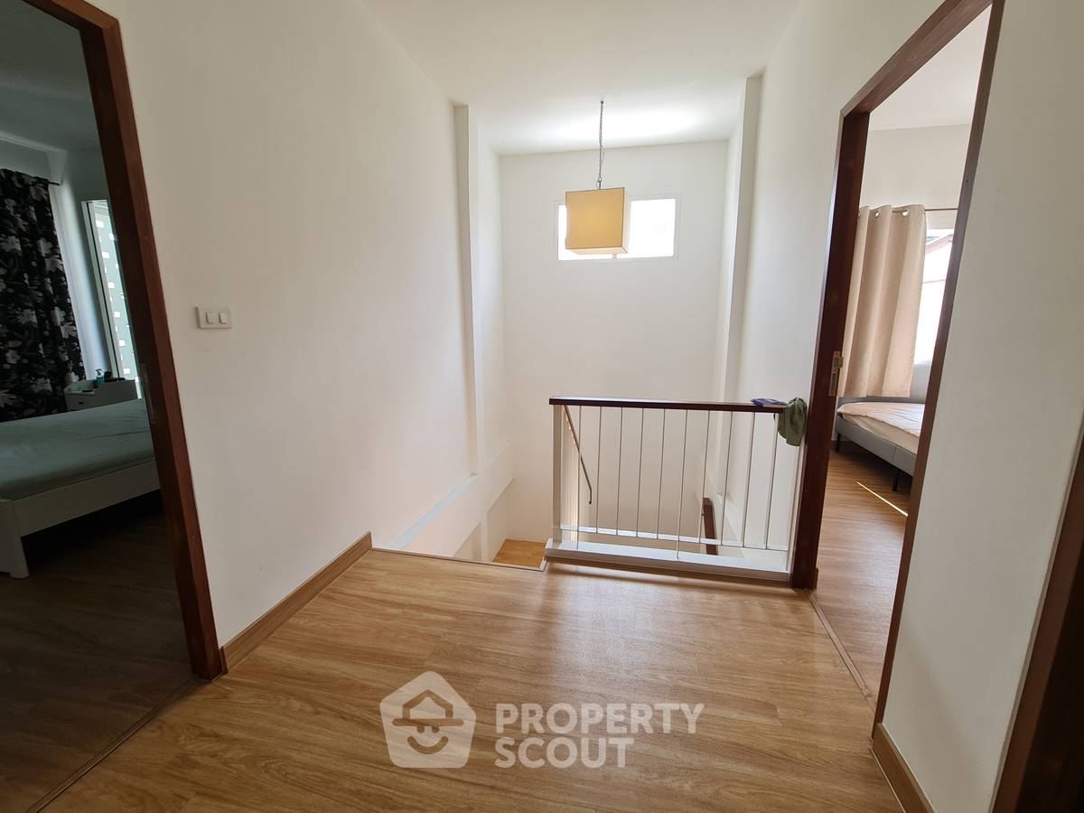 picture 5-BR Renovated House 300 Sqm Minimal Style By Renos, Ramkhamhaeng (ID 2999116) - 5/22