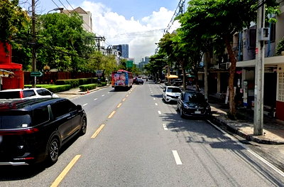 ที่ดิน ม.เทคโนโลยีราชมงคลกรุงเทพ : ขายอพาร์ทเม้นท์ Yield 8% ถนนนางลิ้นจี่ ใกล้ Market Place นางลิ้นจี่