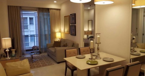 🌟💎 FOR RENT: Q Langsuan — LUXURY LIVING IN THE HEART OF LANGSUAN! 💰 Rental Price: 70,000 THB/month!!
