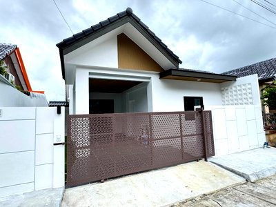Twin houses for sale : 🏡 Beautiful 3-Bedroom Home in a Great Location – Only THB 3.99M! ✨