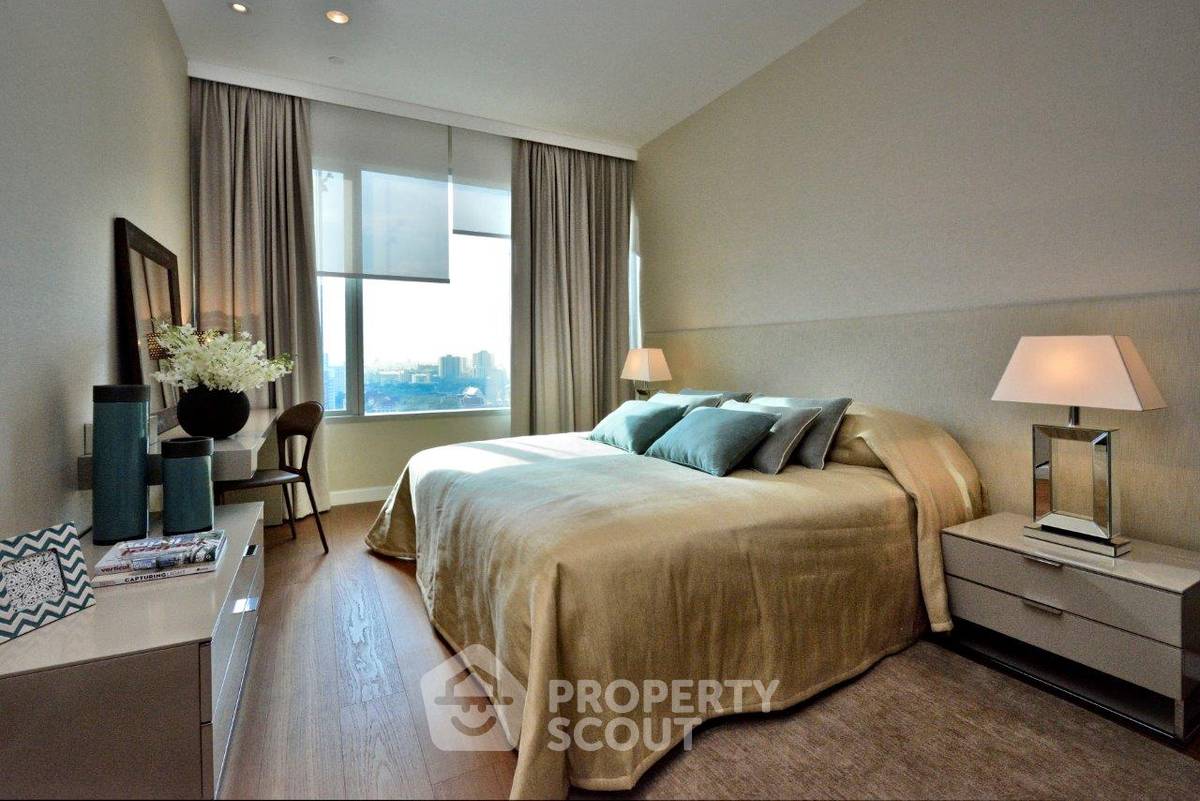 picture High-Floor 2-BR 132 Sqm Condo at 185 Rajadamri, 400m to BTS Ratchadamri (ID 511497) - 7/13