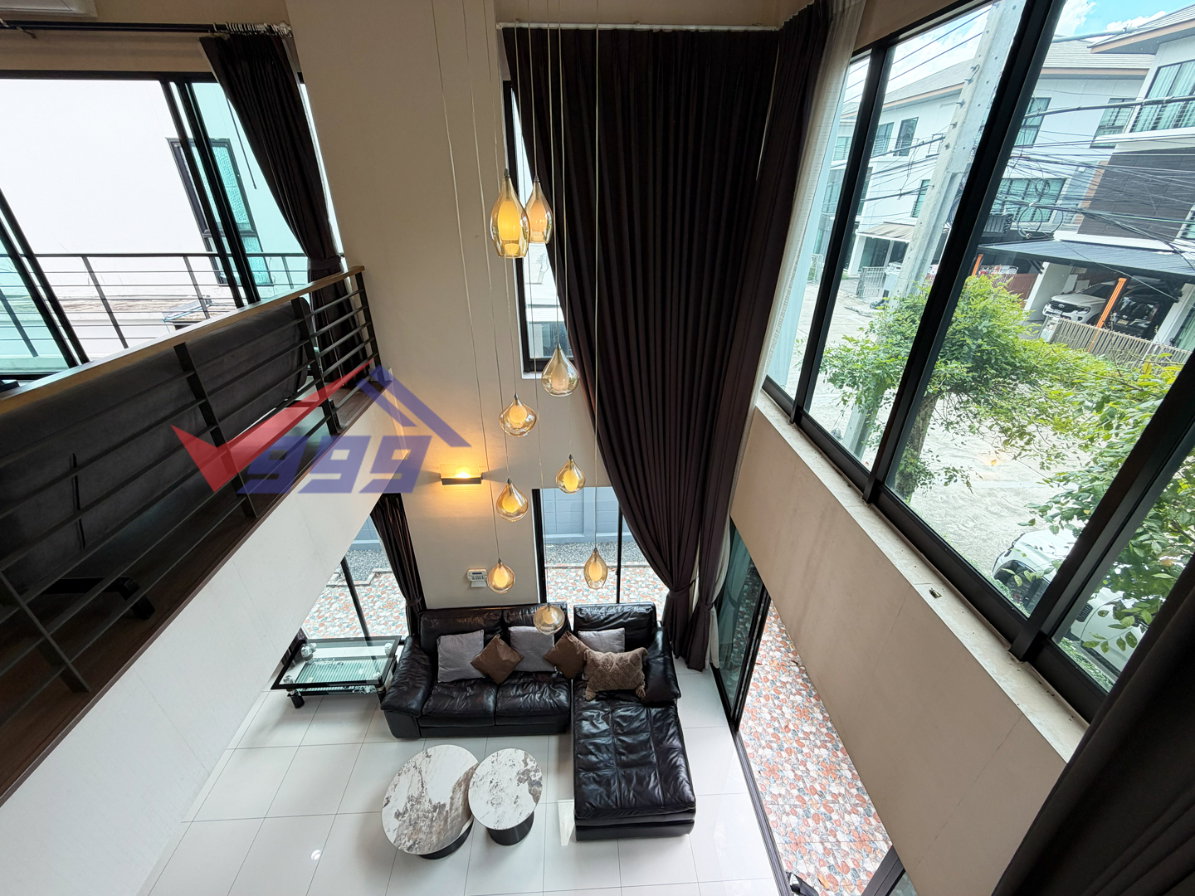 รูป 🏡 ขายบ้าน - บ้านลุมพินี สวนหลวง ร.9 สไตล์ Modern Luxury แปลงมุมส่วนตัวสูง ลมดี แสงเข้าทั่วบ้าน REF. 067HSRK - รูปที่ 18/33