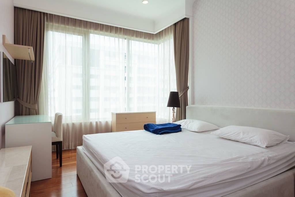 picture High-Floor 2-BR 92 Sqm At Q Langsuan Near BTS Ratchadamri (300m) (ID 822434) - 8/10