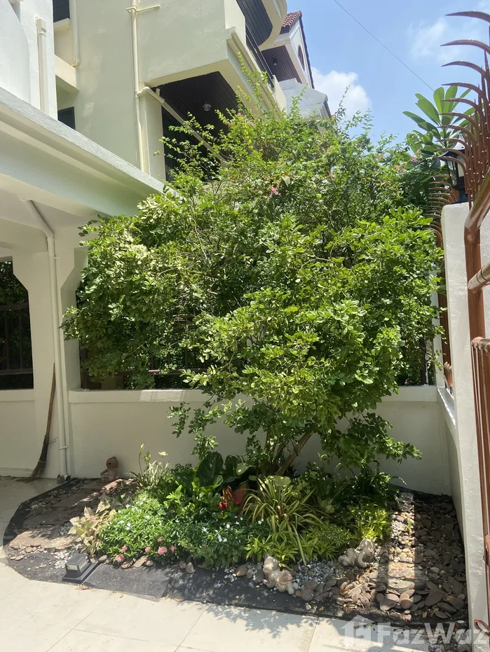 picture For Rent – Spacious Single House (Townhome Style) 6458556 - 6/20
