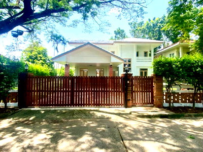 Houses for sale : ⭐✨RH-018 House for Sale at Forest Home Khlong 7 ✨⭐