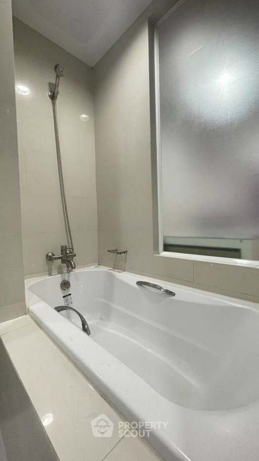รูป คอนโด 2 ห้องนอน 63 ตร.ม. Ideo Blucove Sathorn ใกล้ BTS วงเวียนใหญ่ 100 ม. (ID 2735798) - รูปที่ 18/21