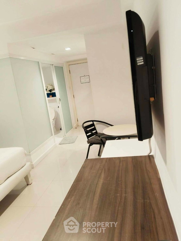 รูป คอนโดให้เช่า 2 ห้องนอน 60 ตร.ม. ที่หินน้ำใสสวยคอนโดมิเนียม ในตัวเมืองหัวหิน (ID 2999317) - รูปที่ 2/8