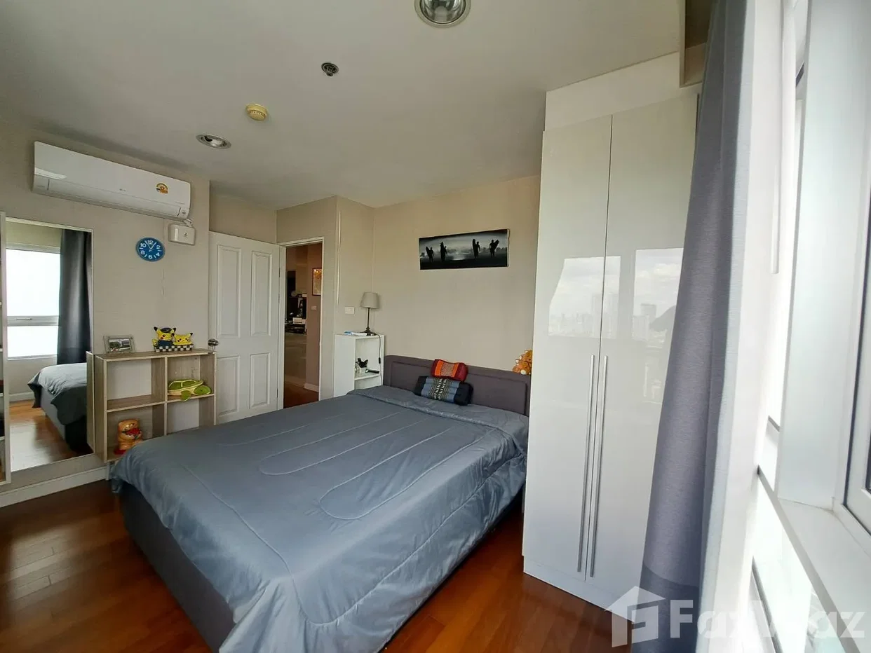 picture Best location with nice view 6468865 - 4/6