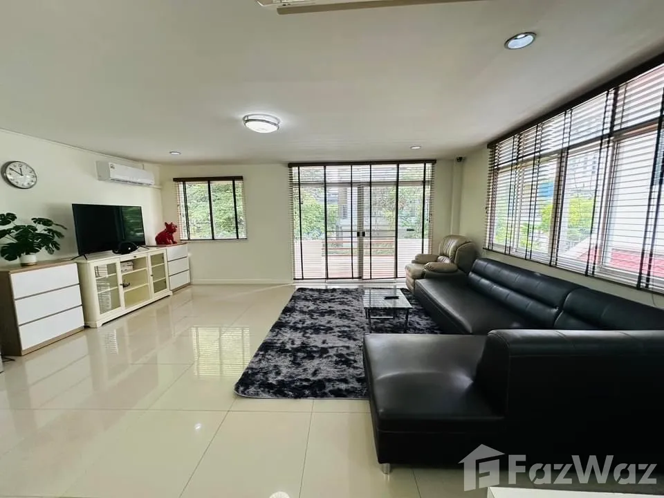 picture For Rent – Spacious Single House (Townhome Style) 6458556 - 13/20