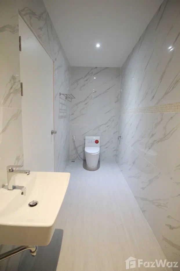 รูป บ้านเดี่ยวให้เช่า 6 ห้องนอน ใน จันทรเกษม, กรุงเทพมหานคร 6470008 - รูปที่ 9/9