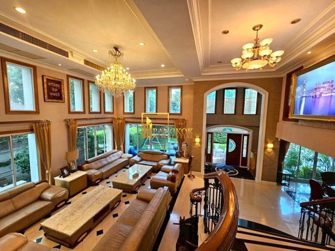 Incredible 8 Bedroom Luxury House For Sale in Nana Area - BR28284SH