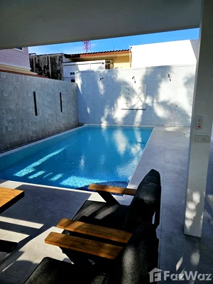 Houses for sale : 4 Bedrooms at PermSap Villa Si Sunthorn 6468462