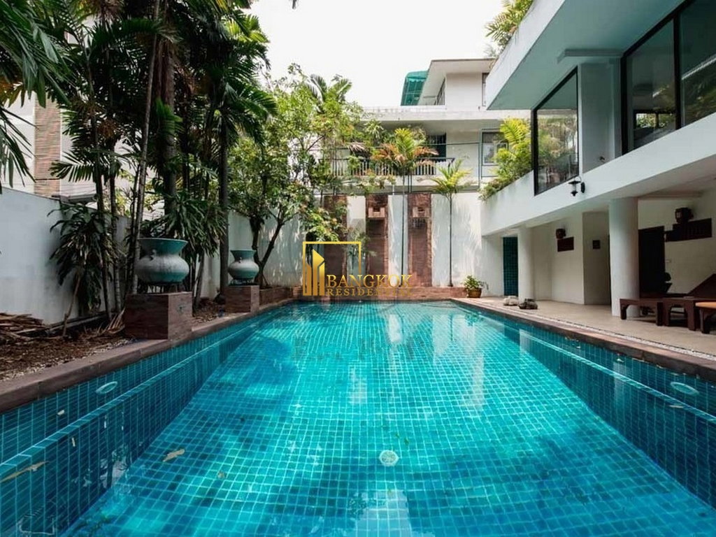 picture Expansive 3 Bedroom Apartment For Rent in Phrom Phong - BR20791AP - 33/35