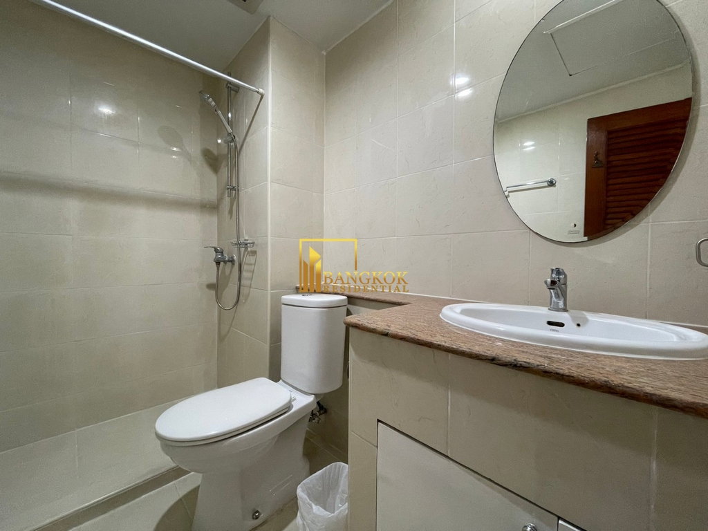 picture Baan Prompong | Spacious 2 Bed Condo in Phrom Phong - BR19419CD - 17/30