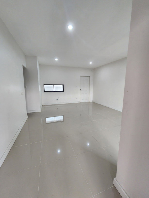 picture townhome modern 3 floor at nice watcharapol 9 - 3/22