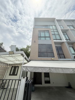 ขาย ทาวน์โฮม Estara Haven พัฒนาการ 20 หลังมุม ใหญ่สุดในโครงการ 39.1 ตร.วา 4 ห้องนอน ตกแต่งครบ พร้อมอยู่