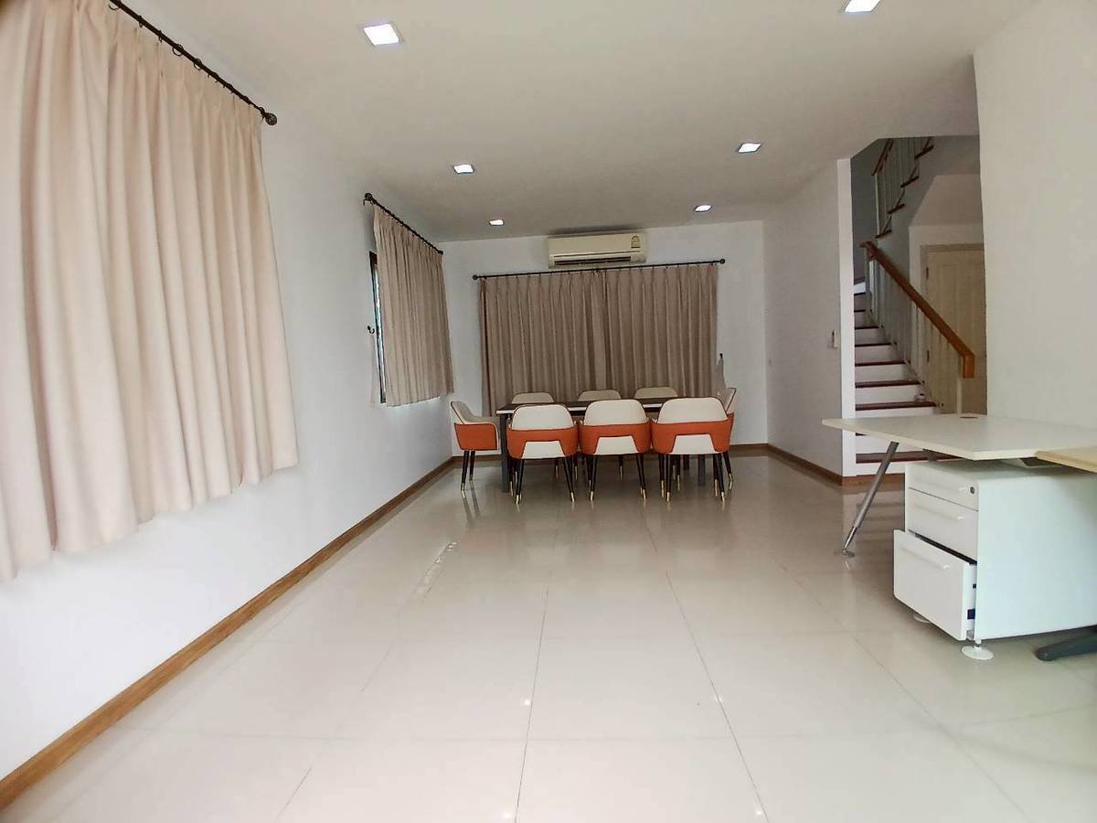 รูป ให้เช่าบ้านเดี่ยว3ชั้น หมู่บ้านโกลเด้น เพรสทีจ วัชรพล-สุขาภิบาล 5 Tel. 099-998-3897 - รูปที่ 7/38