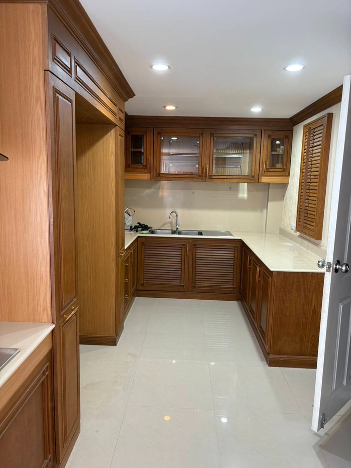picture for rent Urban satorn ready to move fuuly fitted - 12/16