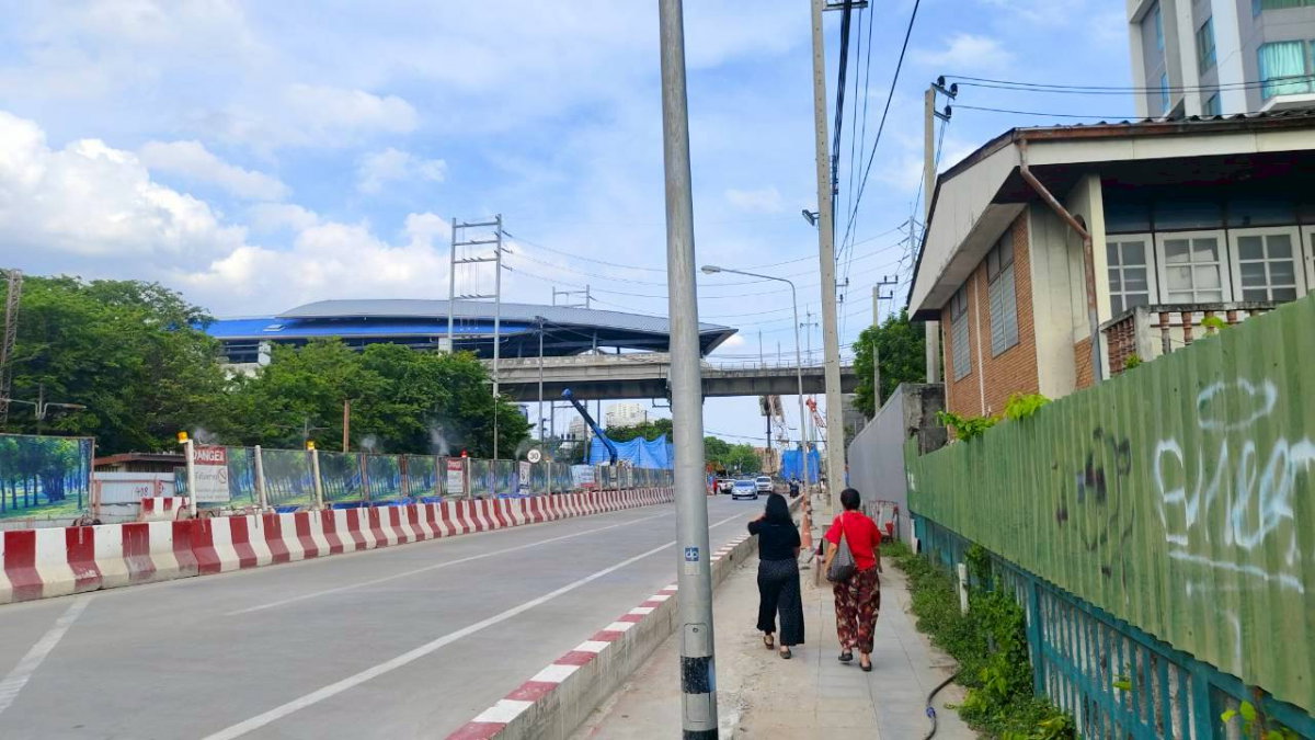 รูป ขายที่ดิน แถมฟรีบ้าน พร้อมฟรีโอน ทำเลดีที่สุดในย่านบางขุนนนท์ - รูปที่ 25/25