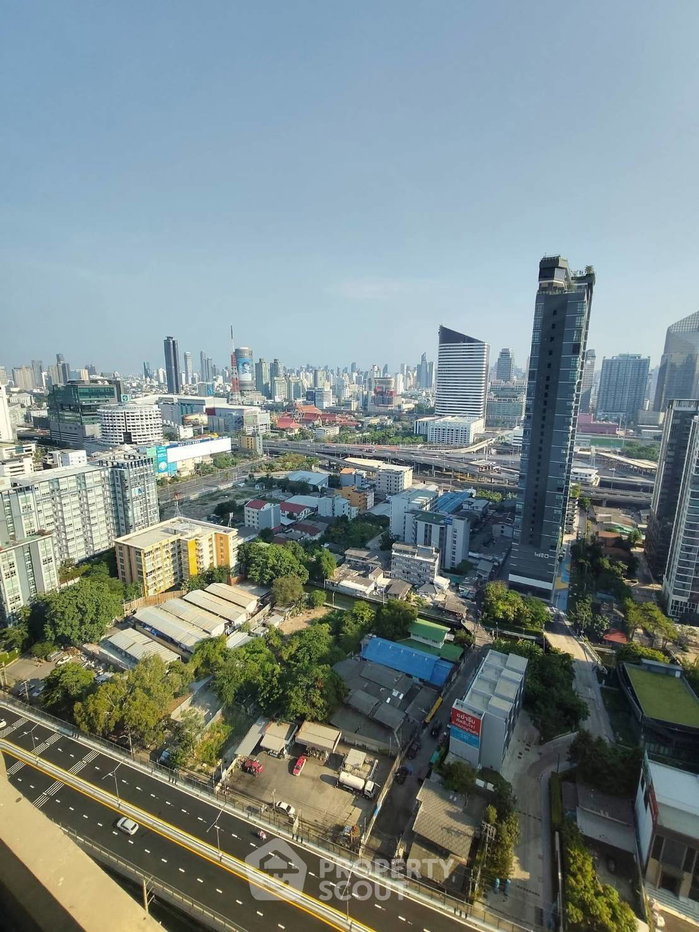 รูป คอนโด 2 ห้องนอน ชั้นสูง ที่ Nue District R9 ใกล้ MRT พระราม 9 200 ม. (ID 2831826) - รูปที่ 11/12