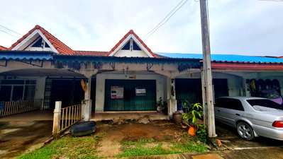 Townhouses for sale : Townhouse for sale in Thung Yao, Palian, Trang - Prime commercial location near the market