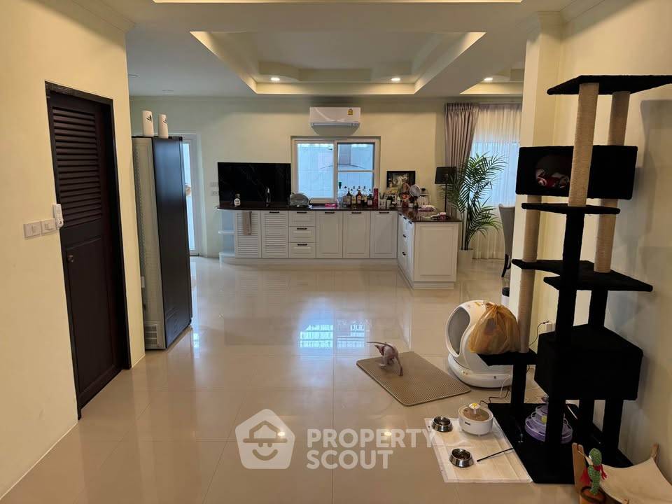 รูป บ้าน 3 ห้องนอน 380 ตร.ม. พร้อมเลี้ยงสัตว์ได้ | พัทยาลากูน 3 (ID 2137961) - รูปที่ 7/12