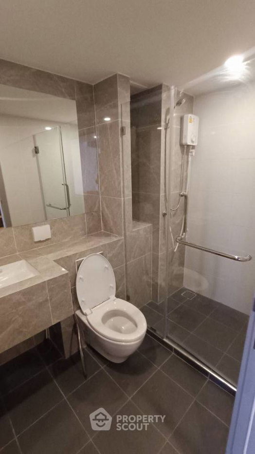 picture High-Floor 1-BR Condo, The Origin Ladprao-Bangkapi, Khlong Chan (ID 2759561) - 16/17