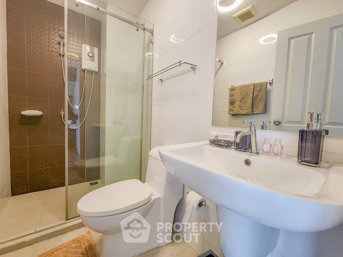 รูป คอนโด 2 ห้องนอน ให้เช่า The Trust หัวหิน ใจกลางเมืองหัวหิน (ID 2036529) - รูปที่ 9/13
