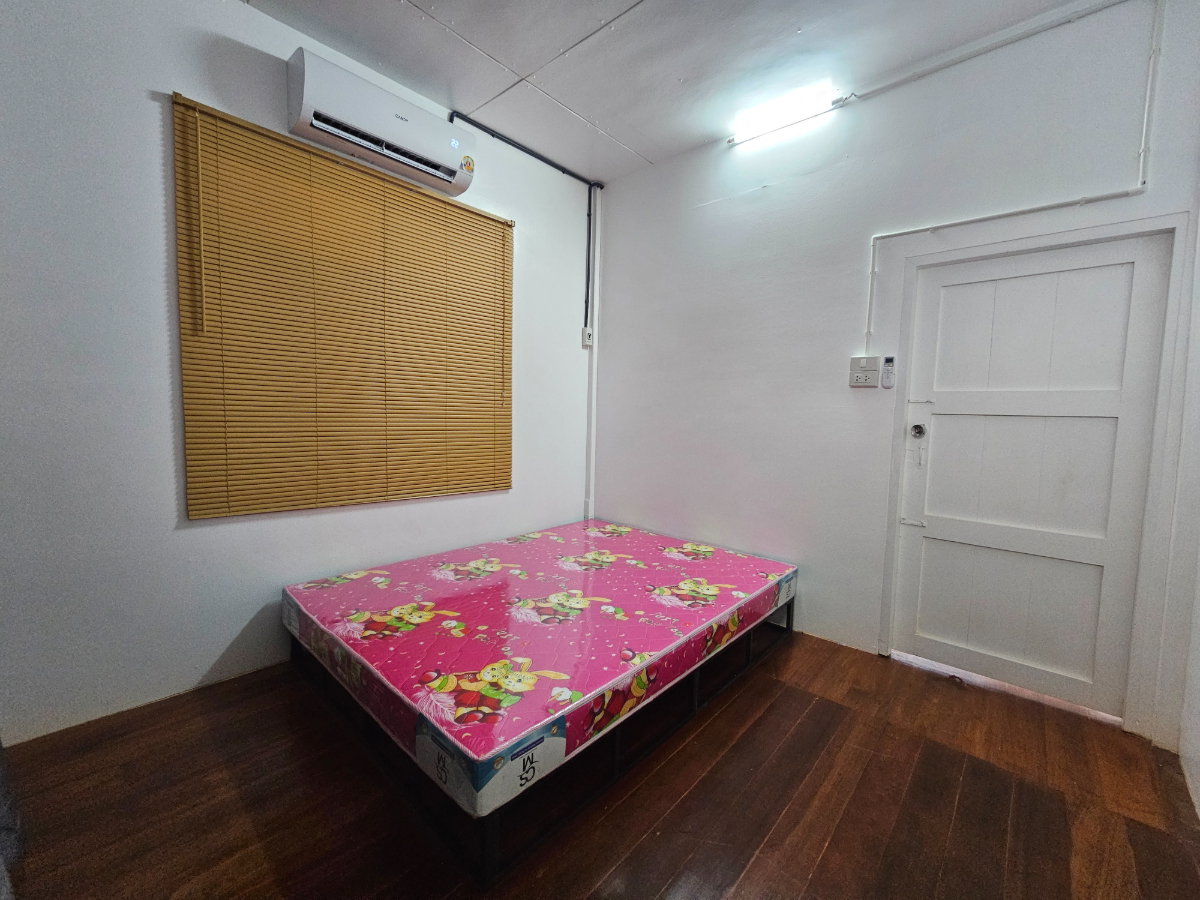 รูป บ้านให้เช่า248แถวบางแคแถวรถไฟฟ้า ซ.เพชรเกษม62/4ปากซ.ทางลงรถไฟฟ้าบางแคฝั่งลิฟท์ - รูปที่ 2/28