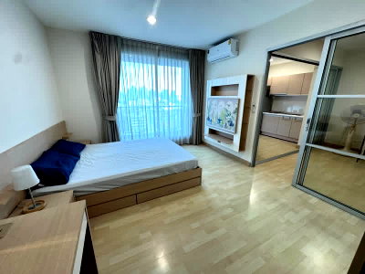 Condos for rent : For Rent  Rhythm ratchada  47 sqm Building B 12 floor with the best furnished and nice view and close with MRT
