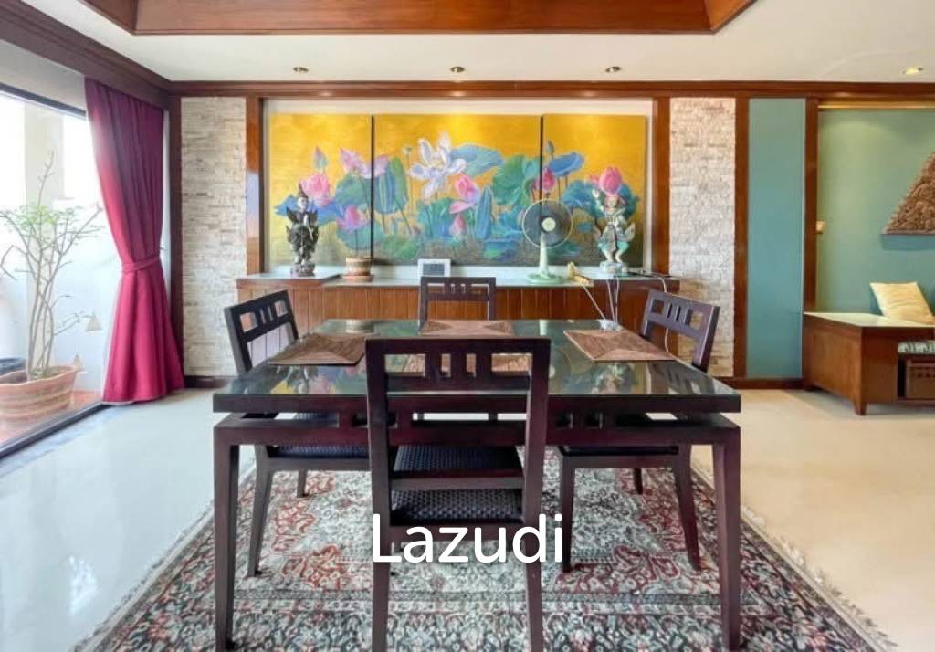 รูป SANTI PURA : Good Value 3 Bed Condo On High Floor With Great Views - รูปที่ 9/25