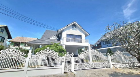 บ้านเดี่ยวพร้อมอยู่ คันทรีโฮม 2 สุรศักดิ์ ศรีราชา เหมาะสำหรับครอบครัว