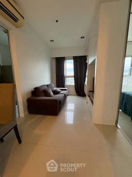 36th-Floor 1-BR Q House Sathon, 100m To BTS Krung Thon Buri (ID 3001754)