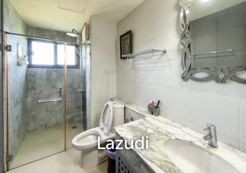 รูป SANTI PURA : Good Value 3 Bed Condo On High Floor With Great Views - รูปที่ 15/25