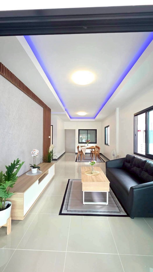 รูป บ้านเดี่ยวชั้นเดียว แต่งใหม่ พร้อมอยู่ หมู่บ้านวัฒนา ขนส่งพื้นที่ 4 (ซ.6) ถ.สุวินทวงศ์ แขวงลำผักชี เขตหนองจอก ราคาถูก - รูปที่ 3/19