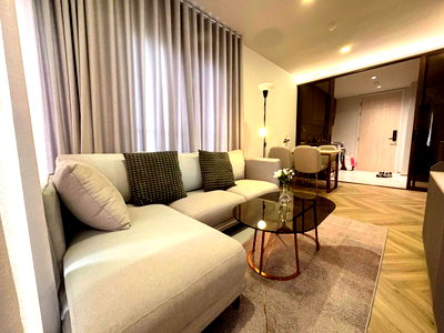 Condos for rent : (AP102) Condo for rent Chapter Thonglor 25 | 2 beautifully decorated bedrooms | Fully furnished | With bathtub | 2 km from BTS Thonglor.
