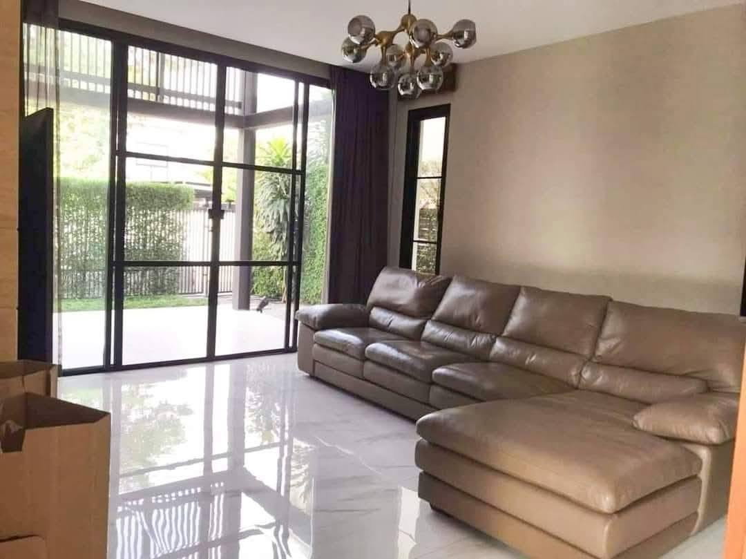 รูป 2606-RFF040 🏡✨ เอเวอร์กรีน วิลล์ บางนา กม.5 คฤหาสน์หรูหลังใหญ่ บนทำเลศักยภาพบางนา กม.5 พร้อมเข้าอยู่! ✨🏡 - รูปที่ 4/25